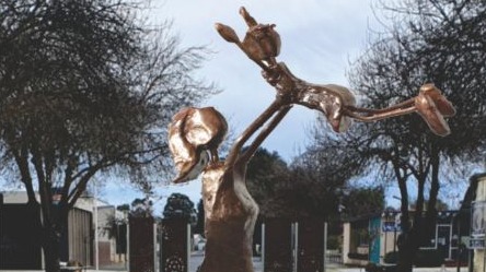 Sculpture Penola Town Square
